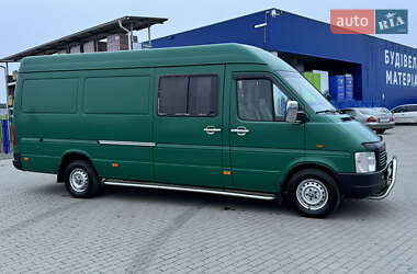 Грузопассажирский фургон Volkswagen LT 2004 в Ковеле