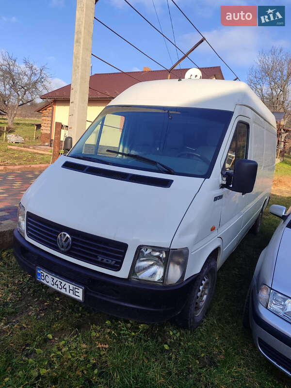 Вантажний фургон Volkswagen LT 2005 в Стрию