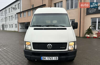 Вантажний фургон Volkswagen LT 2005 в Луцьку