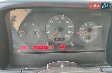 Грузовой фургон Volkswagen LT 2005 в 