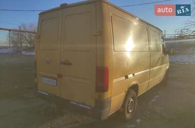 Грузовой фургон Volkswagen LT 2005 в Подольске