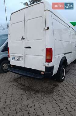 Грузовой фургон Volkswagen LT 2001 в 