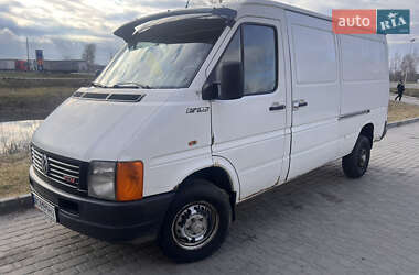 Грузовой фургон Volkswagen LT 2004 в Ратным