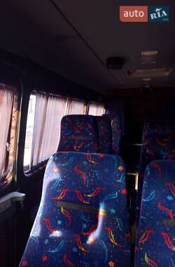 Мікроавтобус Volkswagen LT 2004 в Києві