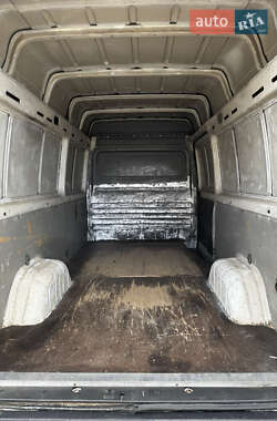 Грузовой фургон Volkswagen LT 2002 в 