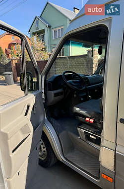 Вантажний фургон Volkswagen LT 2006 в 