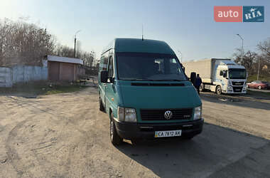 Вантажопасажирський фургон Volkswagen LT 2004 в Смілі