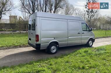 Вантажний фургон Volkswagen LT 2005 в 