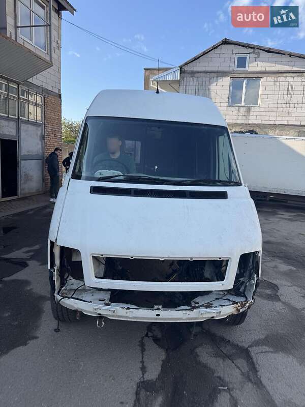 Volkswagen LT 2004