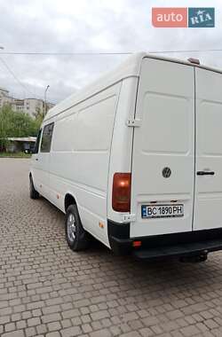 Грузопассажирский фургон Volkswagen LT 2006 в 