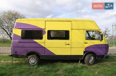 Грузопассажирский фургон Volkswagen LT 1995 в 