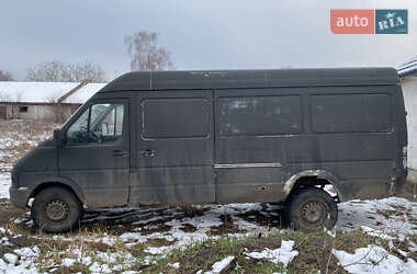 Грузовой фургон Volkswagen LT 2003 в 