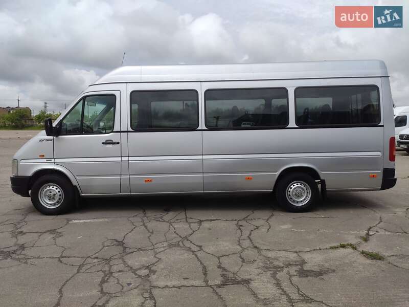 Микроавтобус Volkswagen LT 2006 в Ровно