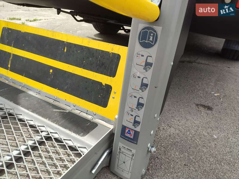 Микроавтобус Volkswagen LT 2006 в Ровно