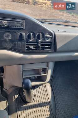 Вантажний фургон Volkswagen LT 2005 в 