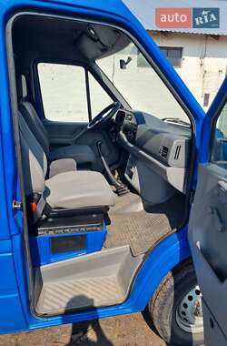 Вантажний фургон Volkswagen LT 2005 в 
