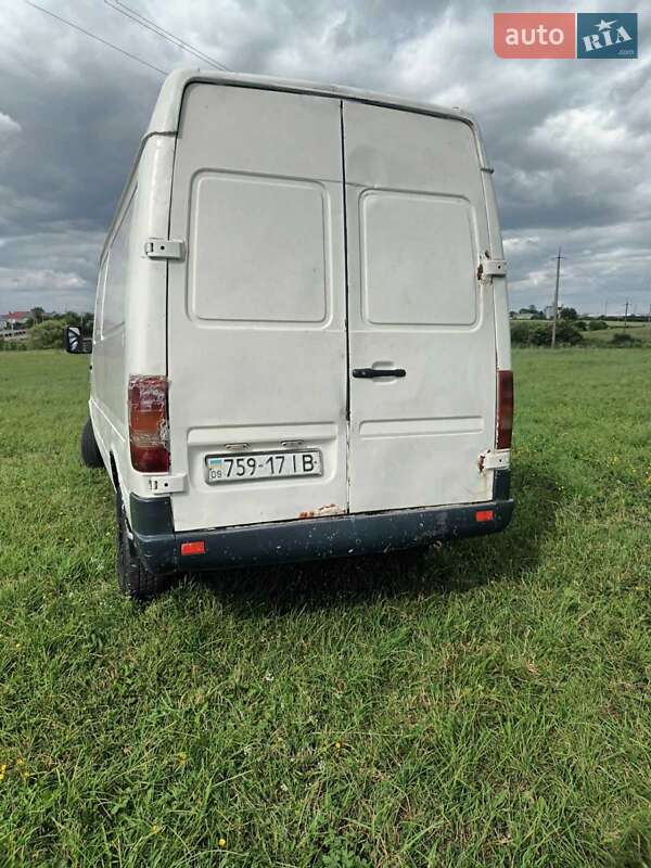 Вантажний фургон Volkswagen LT 1999 в Теребовлі
