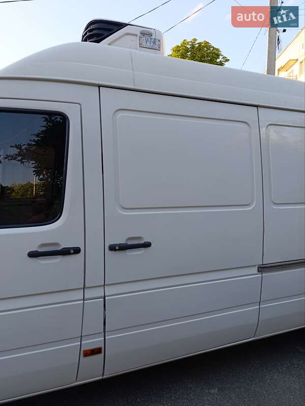 Мікроавтобус Volkswagen LT 2004 в Ізмаїлі