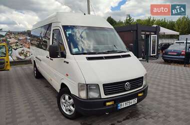 Вантажопасажирський фургон Volkswagen LT 2003 в Лубнах
