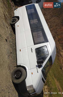Микроавтобус Volkswagen LT 2000 в Ужгороде