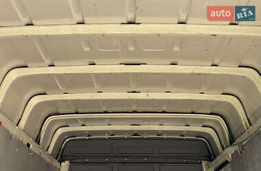 Грузовой фургон Volkswagen LT 2004 в 
