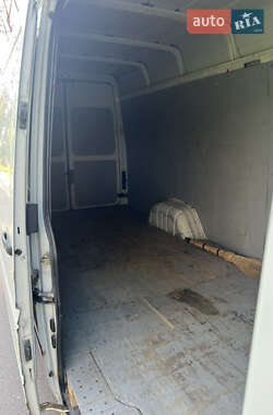Грузовой фургон Volkswagen LT 2004 в 