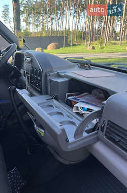 Грузовой фургон Volkswagen LT 2004 в 