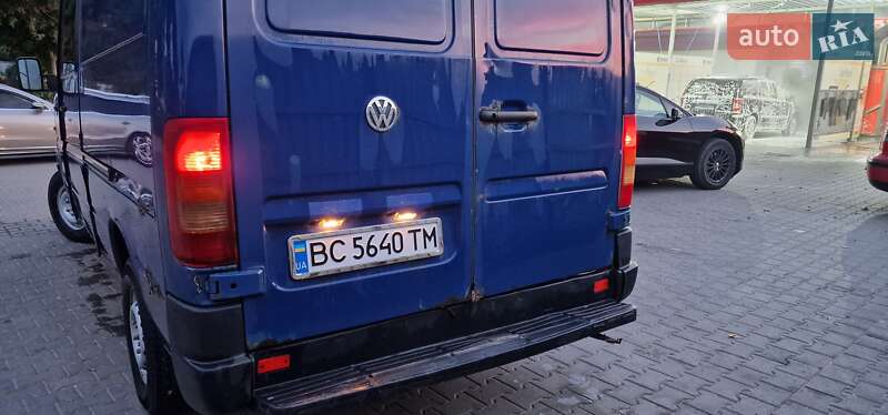 Грузопассажирский фургон Volkswagen LT 2003 в Львове