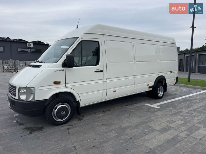 Грузовой фургон Volkswagen LT 2005 в Луцке