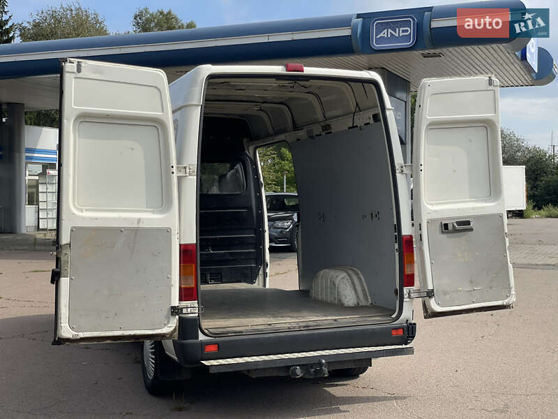 Вантажний фургон Volkswagen LT 2006 в Конотопі