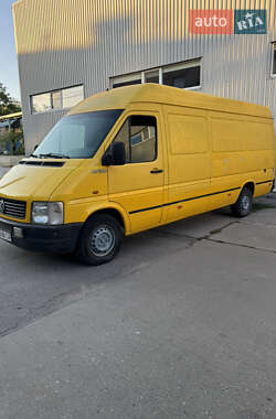Вантажний фургон Volkswagen LT 2004 в Харкові
