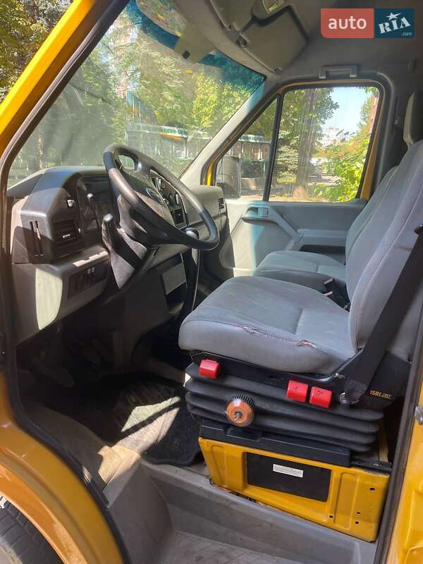 Вантажний фургон Volkswagen LT 2006 в Харкові