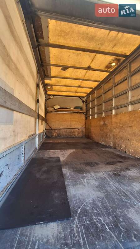 Грузовой фургон Volkswagen LT 2006 в Ковеле