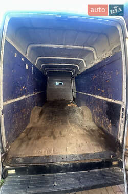 Грузовой фургон Volkswagen LT 2000 в 