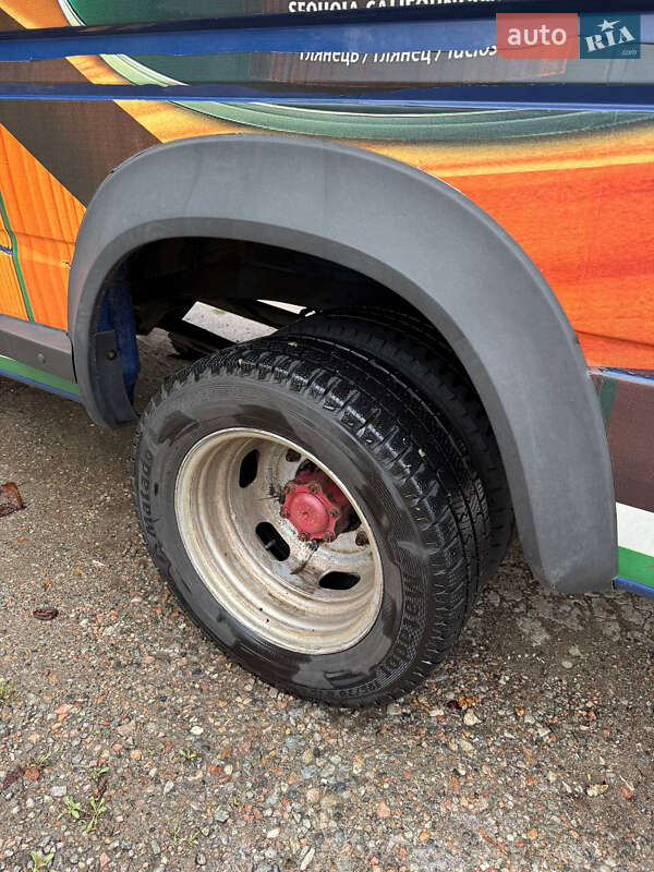 Вантажний фургон Volkswagen LT 2005 в Одесі