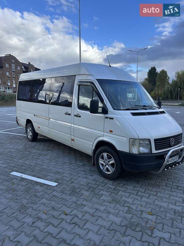 Інші автобуси Volkswagen LT 2004 в Києві