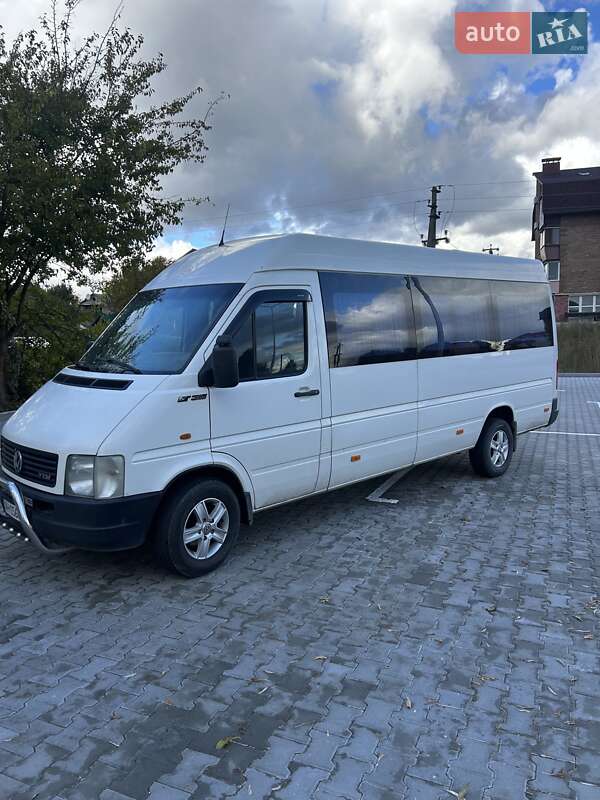 Інші автобуси Volkswagen LT 2004 в Києві