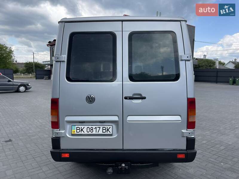 Вантажний фургон Volkswagen LT 2006 в Рівному