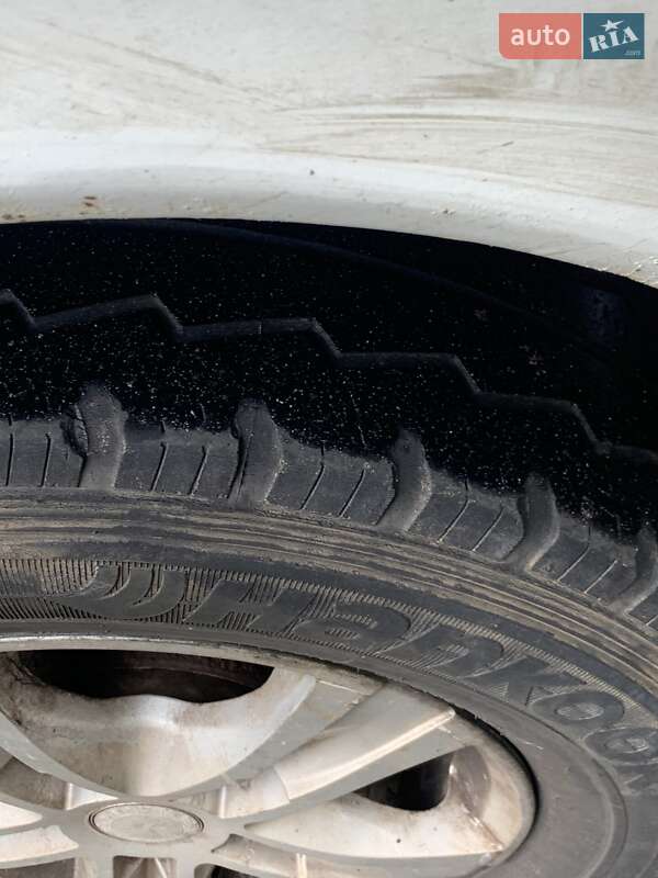 Грузовой фургон Volkswagen LT 2000 в Чернигове