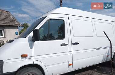 Грузовой фургон Volkswagen LT 2005 в  фото 2 Грузовой фургон Volkswagen LT 2005 в
