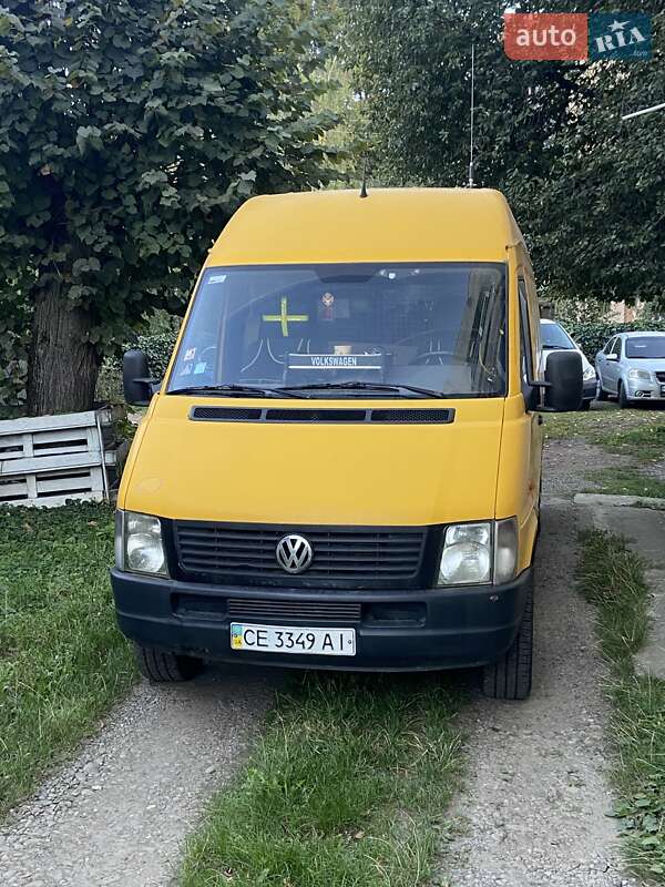 Грузовой фургон Volkswagen LT 2002 в Черновцах