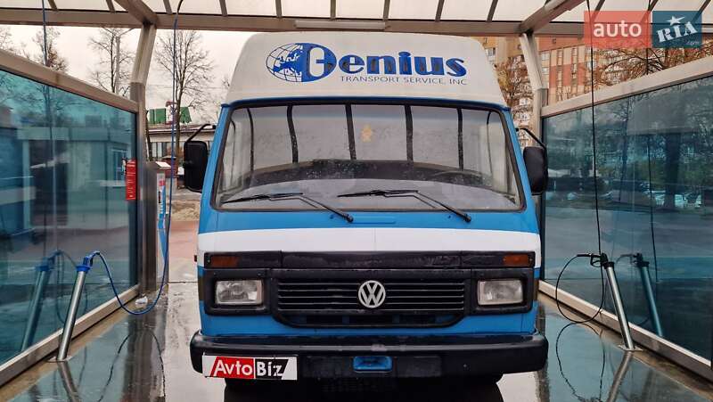 Вантажний фургон Volkswagen LT 1995 в Рівному