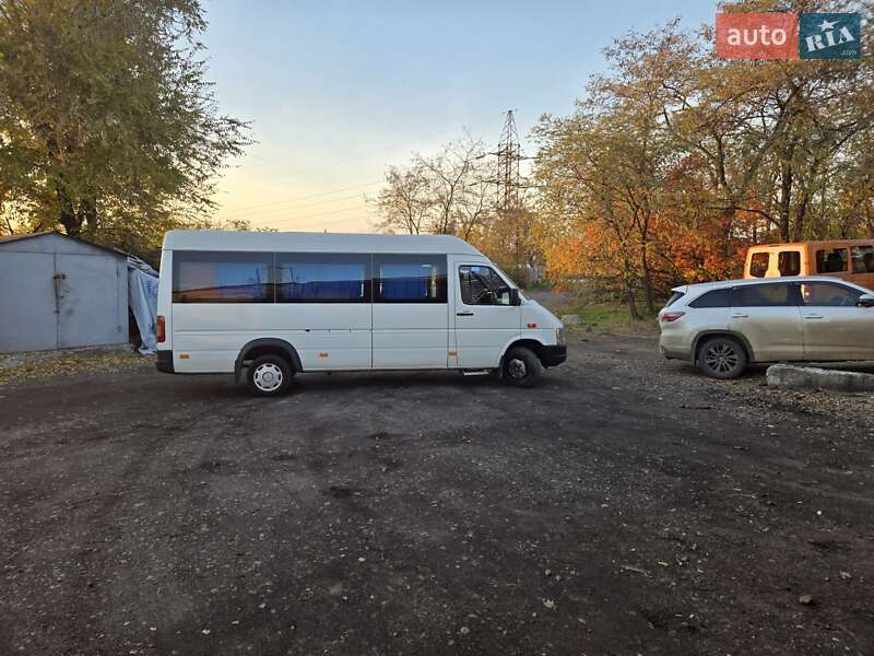 Городской автобус Volkswagen LT 2006 в Кривом Роге