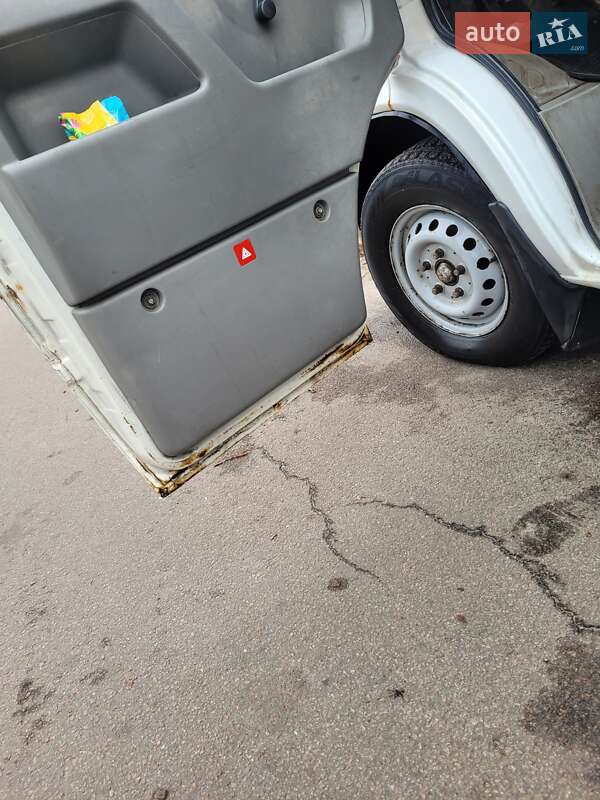 Микроавтобус грузовой (до 3,5т) Volkswagen LT 2000 в Киеве