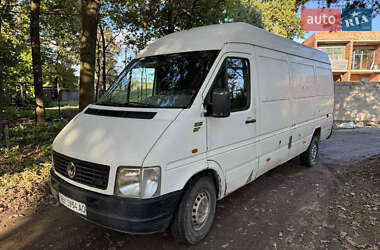Грузовой фургон Volkswagen LT 2004 в Львове