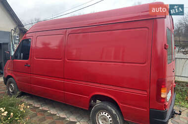 Вантажний фургон Volkswagen LT 2005 в Чернівцях