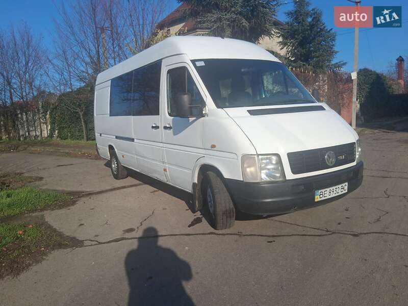 Грузопассажирский фургон Volkswagen LT 2006 в Николаеве