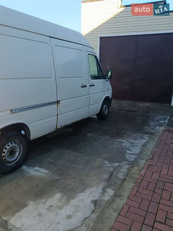 Грузовой фургон Volkswagen LT 2005 в Золотоноше