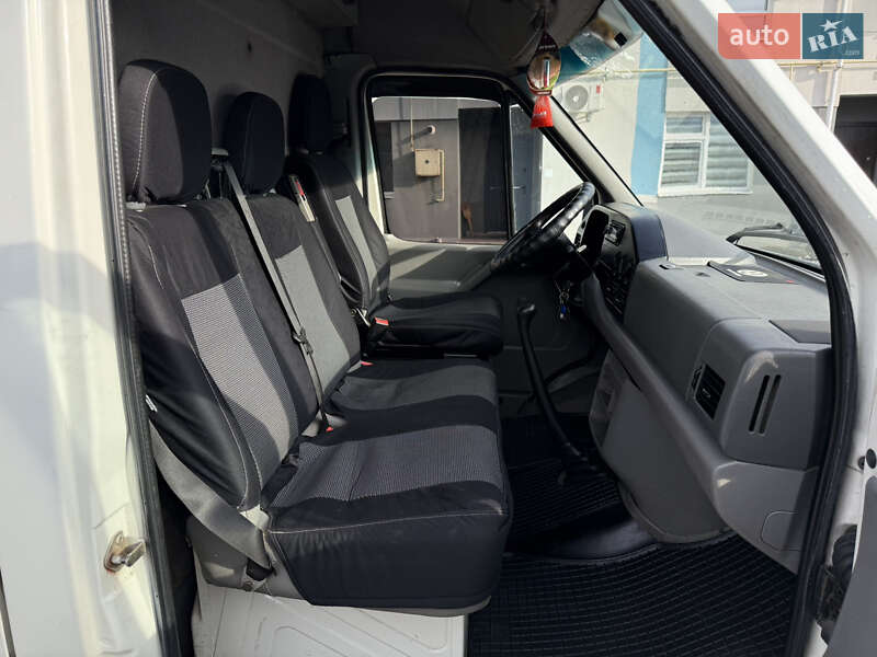 Грузовой фургон Volkswagen LT 2005 в Хмельницком