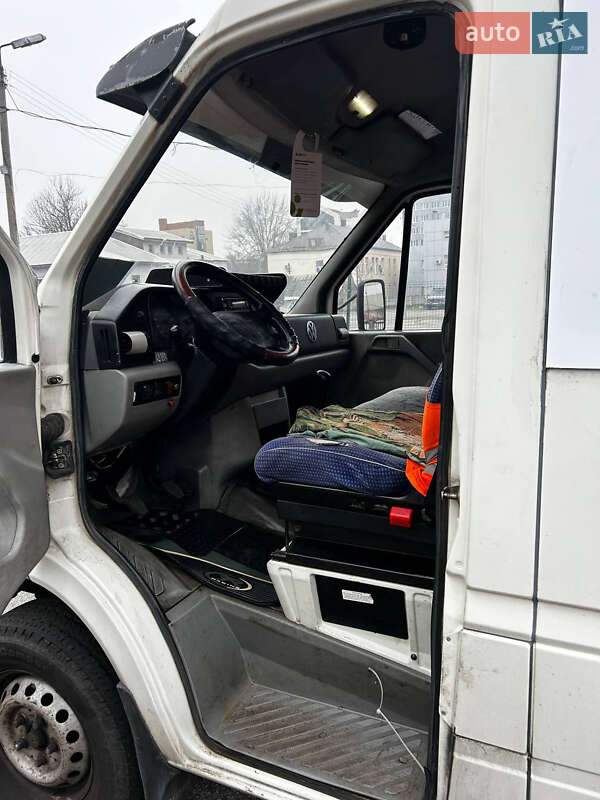 Грузовой фургон Volkswagen LT 2000 в Запорожье